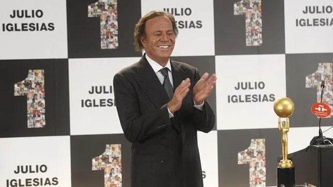 La Fiscal&iacute;a investiga una denuncia contra Julio Iglesias por agresi&oacute;n sexual