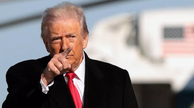 Trump insta a los manifestantes en Ir&aacute;n a "tomar las instituciones"