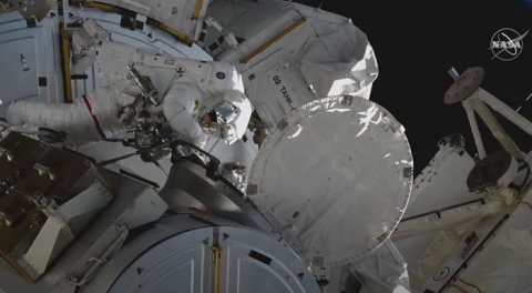 La NASA traerá de vuelta a 4 astronautas de la Estación Espacial por un problema médico