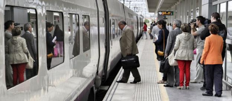 Renfe lanza una promoción de billetes de AVE desde 15 euros