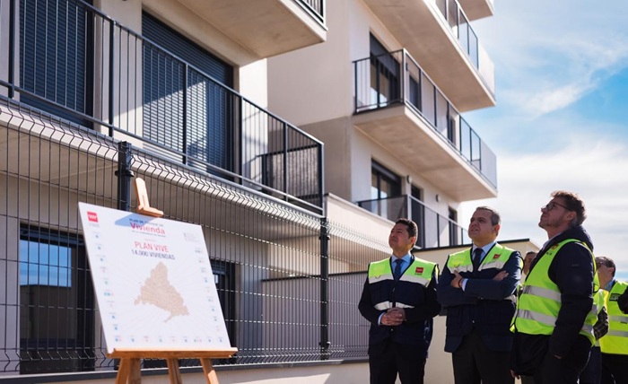 La Comunidad impulsa el Plan Vive con dos promociones en Colmenar Viejo y Humanes