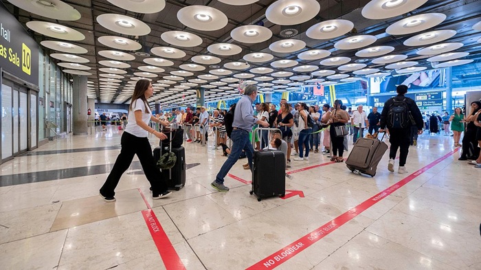 Aena invertir&aacute; 4.000 millones para ampliar la T4/T4S de Barajas