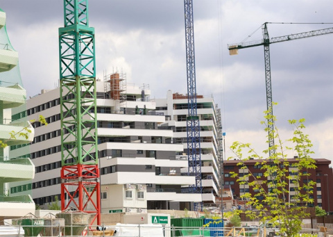 La firma de hipotecas sobre viviendas marca un récord en 16 años