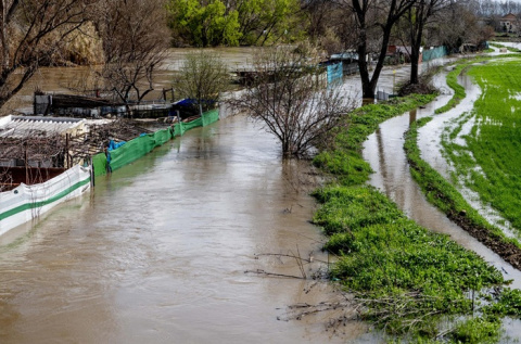 Aviso de nivel rojo por riesgo de desbordamientos en el río Jarama