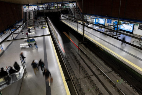Metro refuerza la prevención ante posibles defectos de carril en la vía