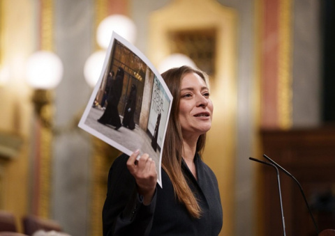 El PP registra una ley para prohibir el burka