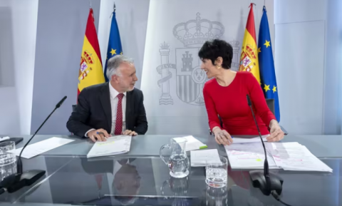 El Gobierno rectifica y aprueba la subida de las pensiones en un decreto único