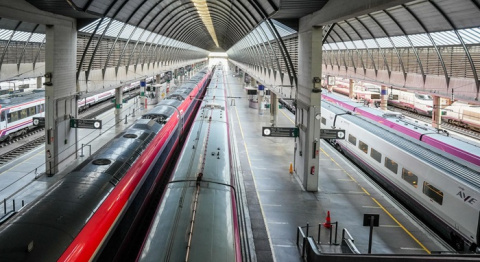 Madrid sufre otro día de caos ferroviario por una incidencia de Adif
