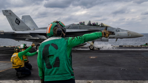 Exteriores desmiente a la Casa Blanca y mantiene la prohibición del uso de las bases