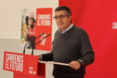 Patxi López llama a la juventud a clamar 