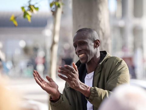 Detenido el exdiputado de Podemos Serigne Mbaye por una refriega con policías