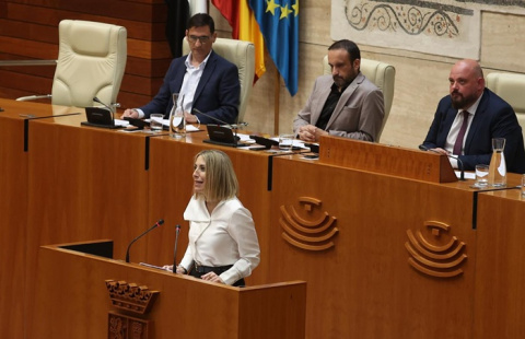 Vox impide la investidura de Guardiola como presidenta de Extremadura