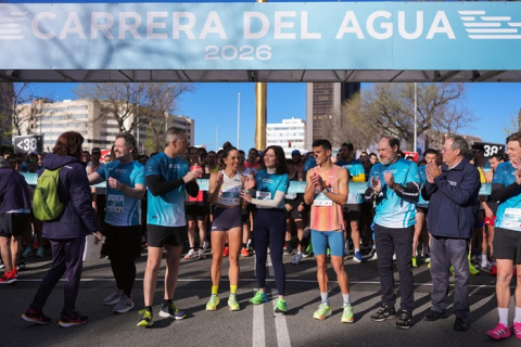 Ayuso participa en la 43º Carrera del Agua junto a 6.000 atletas