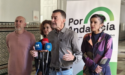 IU y Podemos sellan un acuerdo para confluir juntos en 'Por Andalucía'