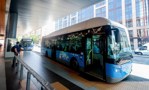 La EMT refuerza las líneas 27 y 147 ante el cierre parcial de la L10 de Metro