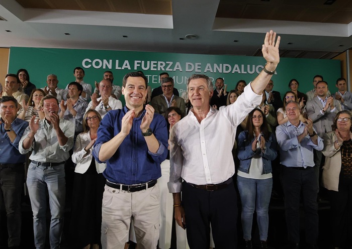 Feij&oacute;o da otro golpe a S&aacute;nchez con la debacle del PSOE