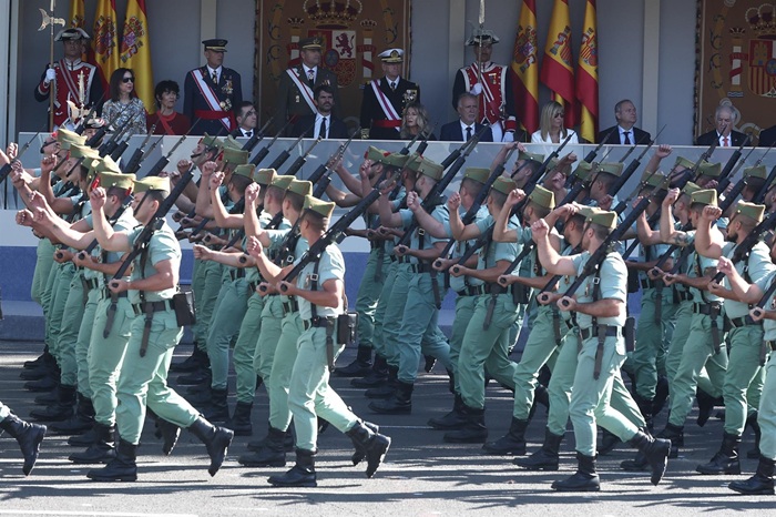 Los militares denuncian que el aumento del gasto en defensa no se traduce en mejoras salariales
