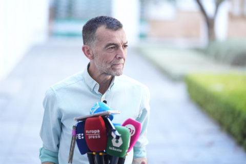 IU exige a Sánchez que asuma responsabilidades por confiar en Cerdán y Ábalos