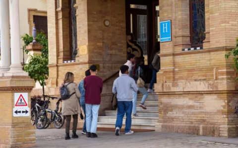 Las reservas hoteleras se disparan un 43% por la visita del Papa