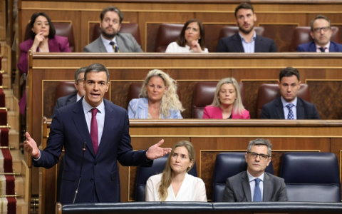 Sánchez da todo su apoyo a Zapatero y descarta el adelanto las elecciones