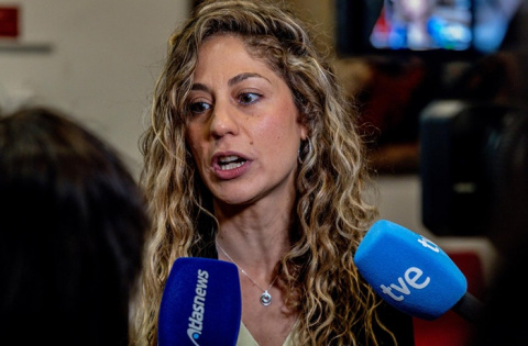 Sumar apuesta por adelantar la elección de su líder