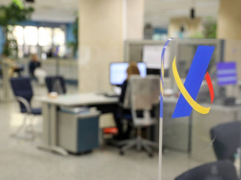 La Agencia Tributaria empieza a atender en sus oficinas a los contribuyentes para la Renta