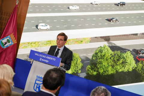 Almeida presenta el proyecto que transformará el entorno del Puente de Vallecas