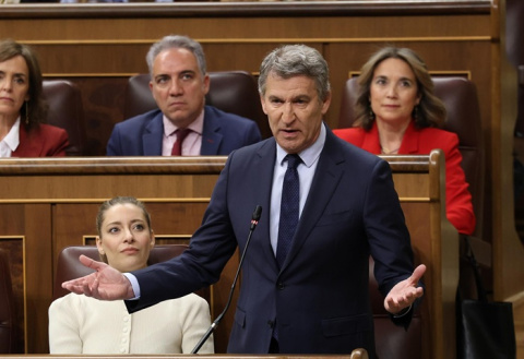 Feijóo vuelve a exigir a Sánchez dimitir y no 