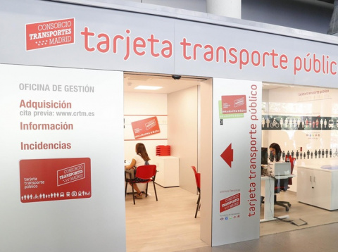 El Gobierno regional defiende que sólo los empadronados accedan a la Tarjeta de Transporte