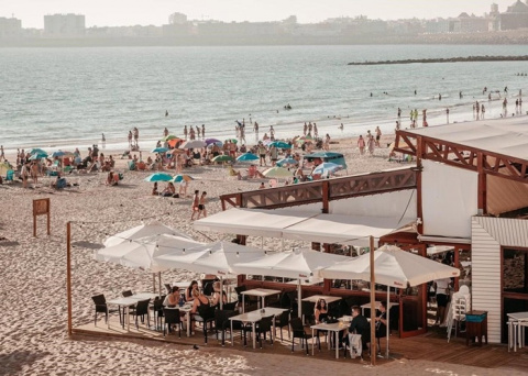 La campaña de verano generará más de 1,2 millones de contratos