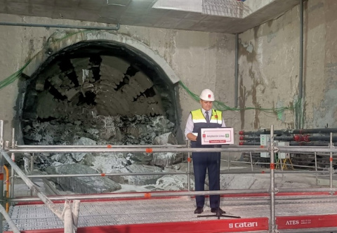 La tuneladora completa otro hito con la unión del túnel entre Comillas y Madrid Río