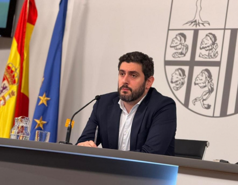 Vox suprime en Aragón la paga semanal a los inmigrantes menores