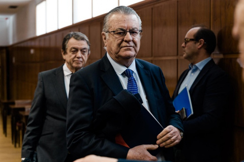 El juez cita al presidente y al CEO de Plus Ultra como imputados