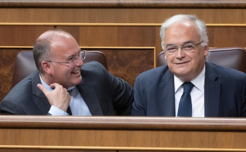 El PP cree que el socio de Zapatero deja a Sánchez 