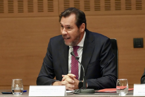 Puente insta a Puigdemont a volver a España aunque le detengan