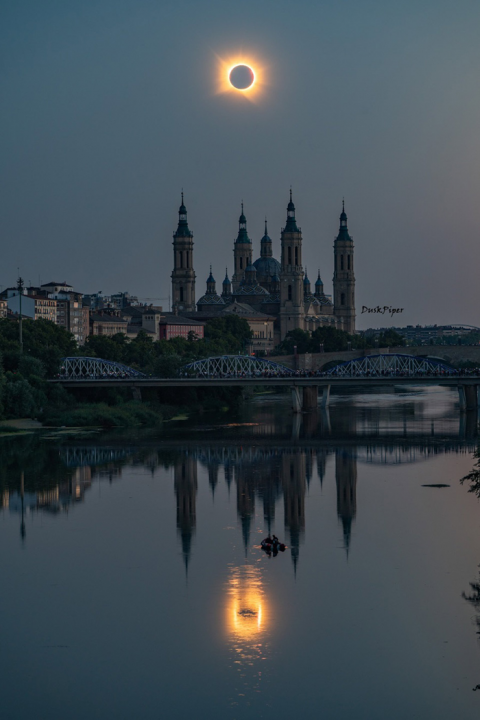 La NASA elige una imagen del eclipse solar desde Zaragoza