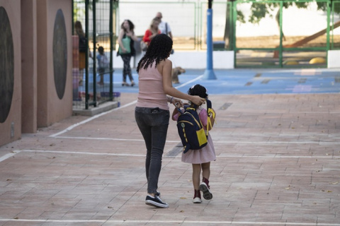 Las familias madrileñas son las que más gastan en la vuelta al cole
