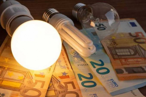 El precio de la luz se dispara y apunta a un recibo de más de 100 euros