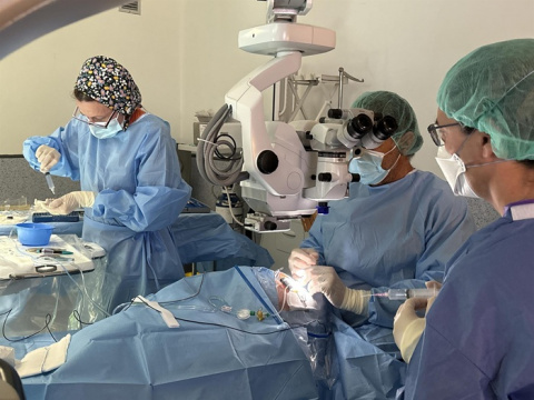 El Hospital de Móstoles, en la vanguardia mundial en cirugía ocular