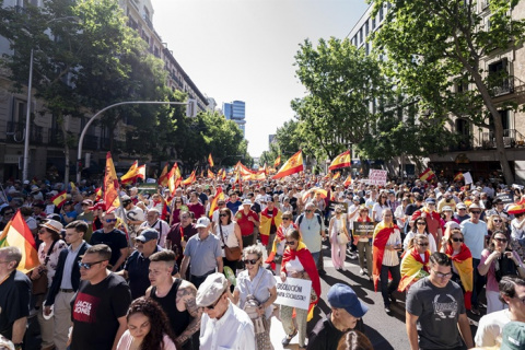El PP y Vox se suman a la marcha en Madrid de apoyo a Ceuta