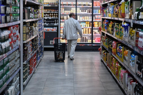 La tasa de ahorro de los hogares cae a su nivel más bajo en tres años