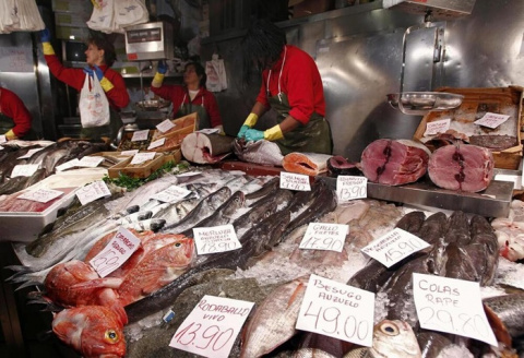 El PP propone un IVA al 0% en los alimentos básicos
