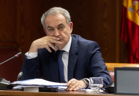 El juez desestima la petición de Zapatero de anular el 'caso Plus Ultra'