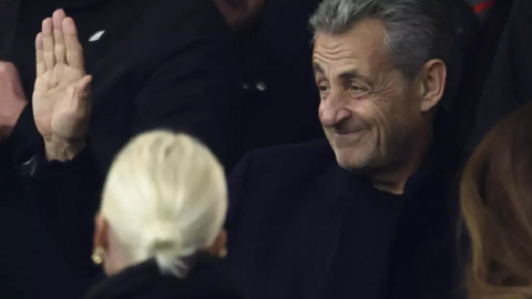 Sarkozy ingresará en la cárcel para cumplir una condena de cinco años