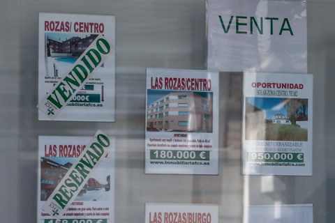 La compraventa de viviendas en Madrid se desploma un 14,5% en agosto