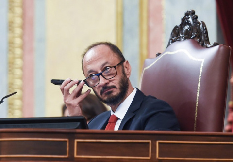 El PSOE reta al juez Puente a presentarse a las elecciones