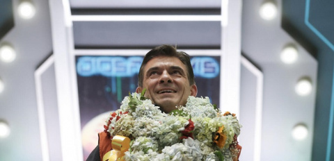 Bolivia sella su giro a la derecha con la victoria de Rodrigo Paz