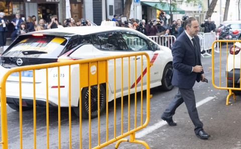 El Supremo descarta enviar a Ábalos a prisión pese a admitir el riesgo de fuga