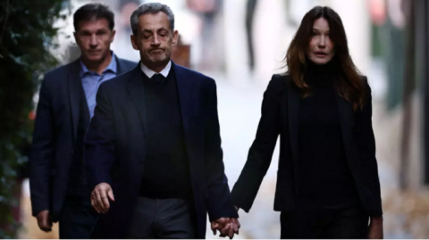 El expresidente francés Sarkozy ingresa en prisión por financiación ilegal