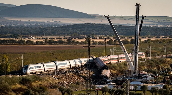 El tren AVE embisti&oacute; al Iryo a entre 160 y 200 kil&oacute;metros/h